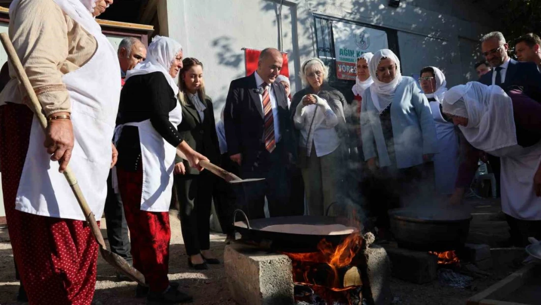 Ağın'da yöresel leblebi yapımı etkinliği
