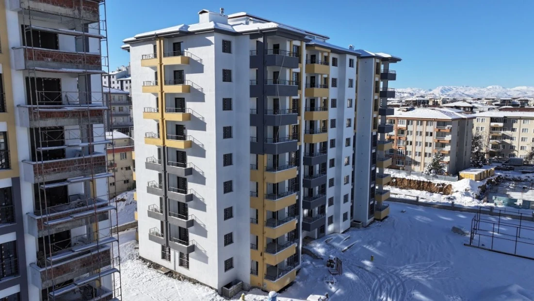 Başkan Geçit, 'Yeşil yaşam evleri Yeşilyurt'un geleceğine değer katıyor'