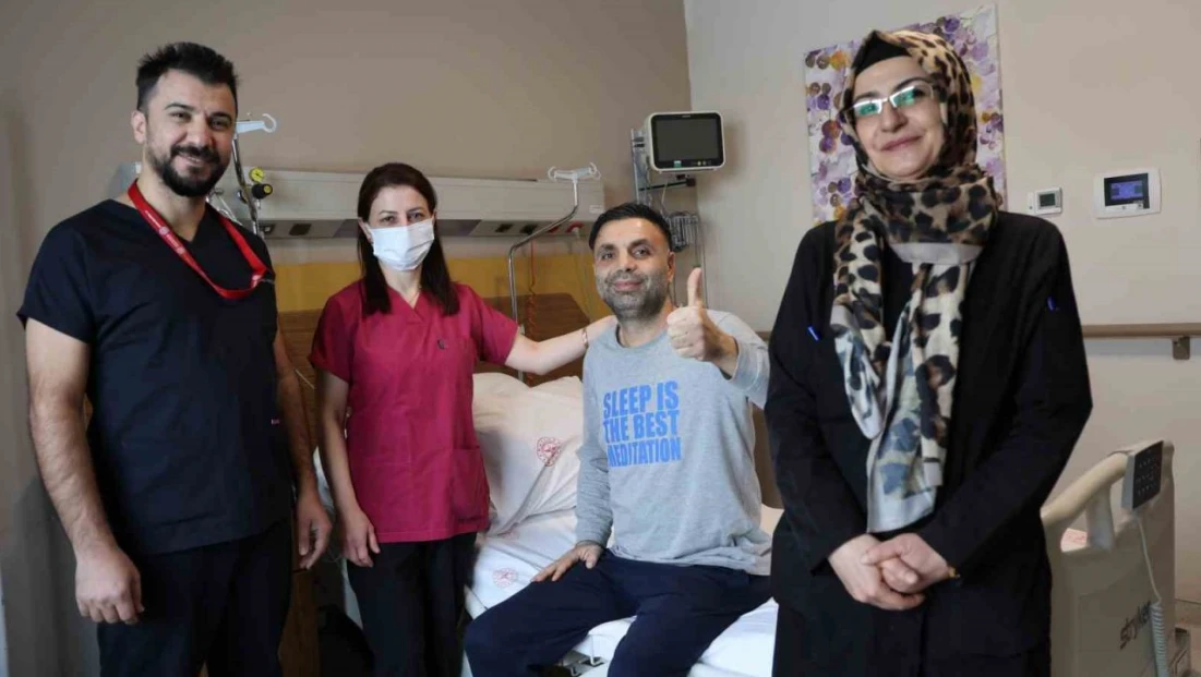 Elazığ'da 45 yaşındaki hasta 50 dakikalık kalp masajıyla hayata döndürüldü