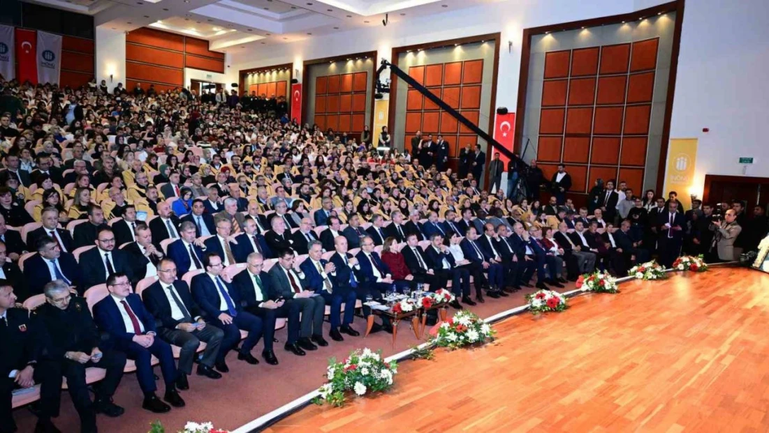 YÖK Başkanı Prof. Dr. Erol Özvar: 'Deprem bölgesindeki üniversitelerimizin yanındayız'