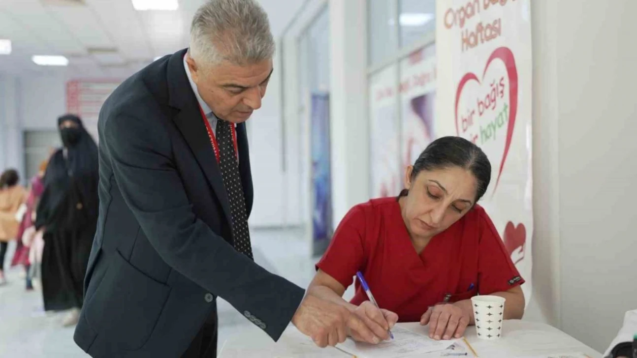 Uzman Doç. Dr. Dişli: 'Nakillerle birçok hasta hayata tutunmaktadır'