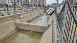 Malatya'da kontrolden çıkan pikap kanala uçtu