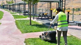 Parklarda yenileme çalışmaları vatandaşlardan tam not aldı