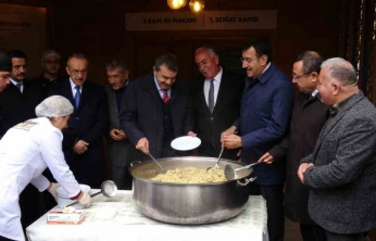 Bakan Tekin: 'OHAL'in kaldırılması ve inanç özgürlüğü alanında atılan adımlar Türkiye'nin demokratikleşmesine önemli katkılar sağladı'