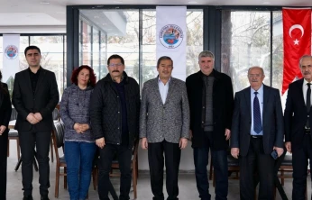 Başkan Bozkurt gazetecilerle bir araya geldi