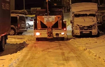 Battalgazi'de gece boyu kar mesaisi