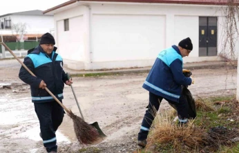 Battalgazi'de Kanalboyu ve Orduzu'da temizlik çalışması