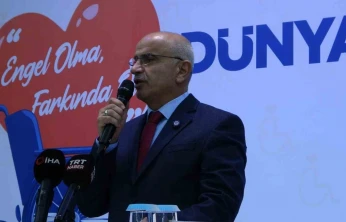 Büyükşehir'den 3 Aralık Dünya Engelliler Günü'nde akülü sandalye desteği