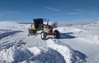 Elazığ'da 182 köy yolu ulaşıma kapandı