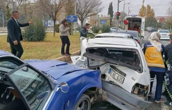 Elazığ'da 4 araçlı zincirleme kaza: 1 yaralı