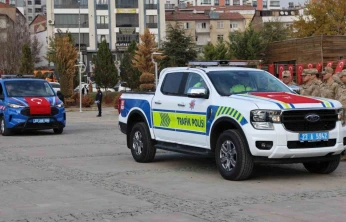Elazığ'da emniyet ve jandarmaya 84 yeni araç
