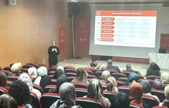 Elazığ'da kadına yönelik şiddetle mücadele eğitimi