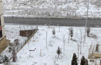 Elazığ'da kar yağışı başladı