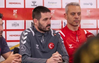 Elazığ'da milli maç heyecanı