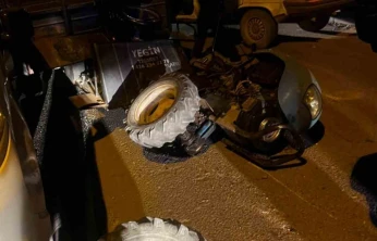 Elazığ'da otomobil ile patpat motoru çarpıştı: 3 yaralı