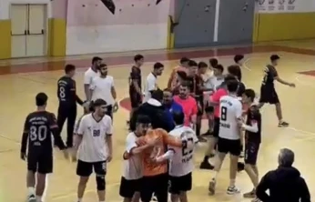 Elazığ Gençlik Spor hentbolda 5'te 5 yaptı