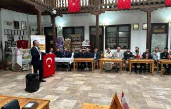 Fethi Gemuhluoğlu memleketi Arapgir'de anıldı