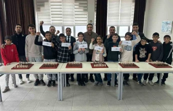 Gençler Kernek Küliyesi'nde kıyasıya yarıştı