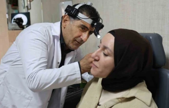 KBB Uzmanı Özbay: 'Mevsim geçişlerinde üst solunum yolu enfeksiyonları diğer mevsimlere göre biraz daha sık görülmektedir'