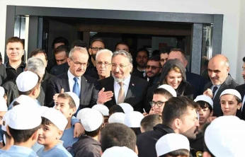 Kubbetü's-Sahra Camii Malatya'da ibadete açıldı