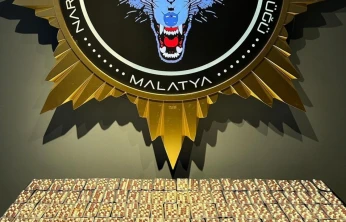 Malatya'da 3 bin 644 sentetik ecza ele geçirildi: 3 tutuklama