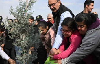 Malatya'da 733 bin fidan toprakla buluştu