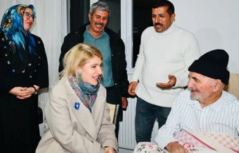 Milletvekili Ölmeztoprak, esnaf ve vatandaşlarla bir araya geldi