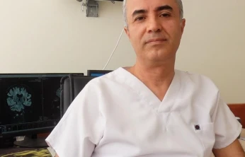 Prof. Dr. Demir, 'Demansın birçok türü, kesin olarak tedavi edilemiyor'