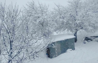 Pütürge'de kar kalınlığı 1 metreye yaklaştı