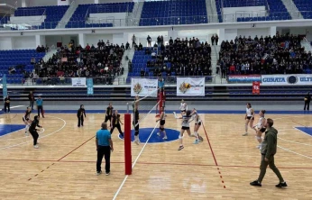 Şampiyonluk kupası Şehriban Günata'nın