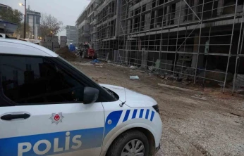 Spiral makinesiyle elini kesen işçi yaralandı