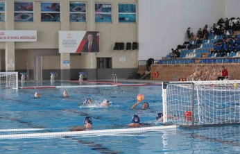 Türkiye su topu şampiyonası heyecanı elazığ'da başladı