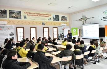 Yeşilyurt'ta öğrencilere depreme karşı hayat kurtaran eğitim