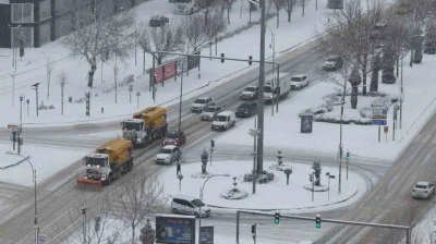 Başkan Şerifoğulları, karla mücadele çalışmalarını yerinde inceledi