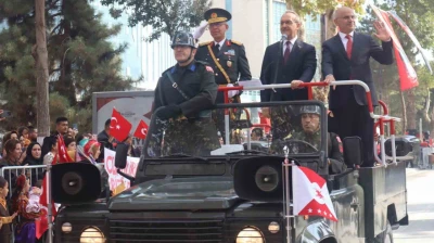 Cumhuriyetin 102.yılı Malatya'da törenle kutlandı
