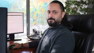 E-ticaret Uzmanı Sanaç: 'Bir ürünü 100 liraya alıp 150 liraya satarsanız yaklaşık 60 lira zarar edersiniz'