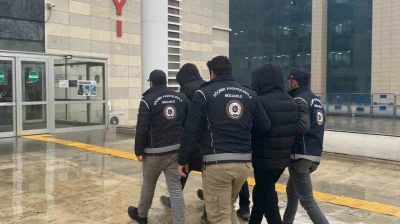 Elazığ'da göçmen kaçakçılığı operasyonu: 16 yabancı uyruklu şahıs yakalandı