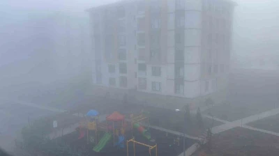 Elazığ'ın yüksek kesimlerinde sis etkili oldu