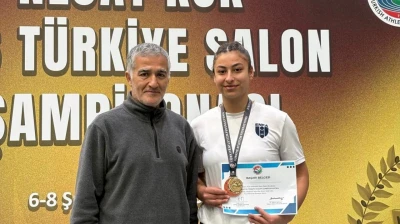 Elazığlı sporcu gülle atmada Türkiye şampiyonu oldu
