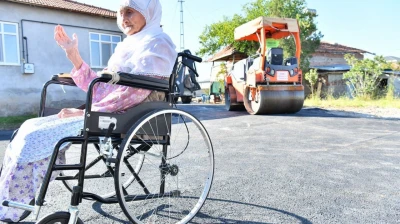 Gülistan Teyze'nin duaları Yeşilyurt Belediyesi'ne