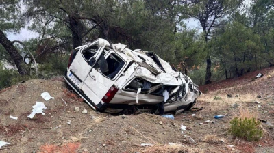Malatya'da minibüs şarampole devrildi: 1 yaralı