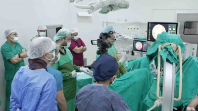 Malatya Eğitim ve Araştırma Hastanesi'nde 320 kişinin katıldığı canlı cerrahi kursu