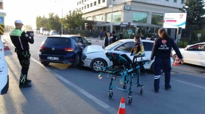 Malatya iki otomobil çarpıştı: 1 yaralı