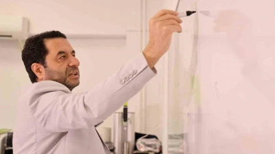 Prof. Dr. Fahrettin Yakupanoğlu 'Bilim makalede kalmamalı, ürüne dönüşmeli'