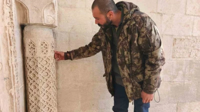 Tunceli'de 621 yıllık tarihi cami ve denge sütunları görselliğiyle göz kamaştırıyor