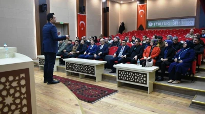 Yeşilyurt Belediyesi'nden eğitimcilere yönelik hizmet içi eğitim semineri
