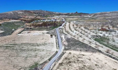 Ayvalı Mahallesi'nde 36 yıllık yol sorunu çözüldü