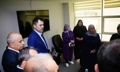 Bakan Kurum: 'Son yuvamız teslim edilinceye kadar burada olmaya devam edeceğiz'