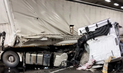 Erkenek Tüneli'nde trafik kazası: 1 ağır yaralı