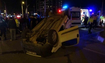 Malatya'da üç aracın karıştığı kazada 4 kişi yaralandı